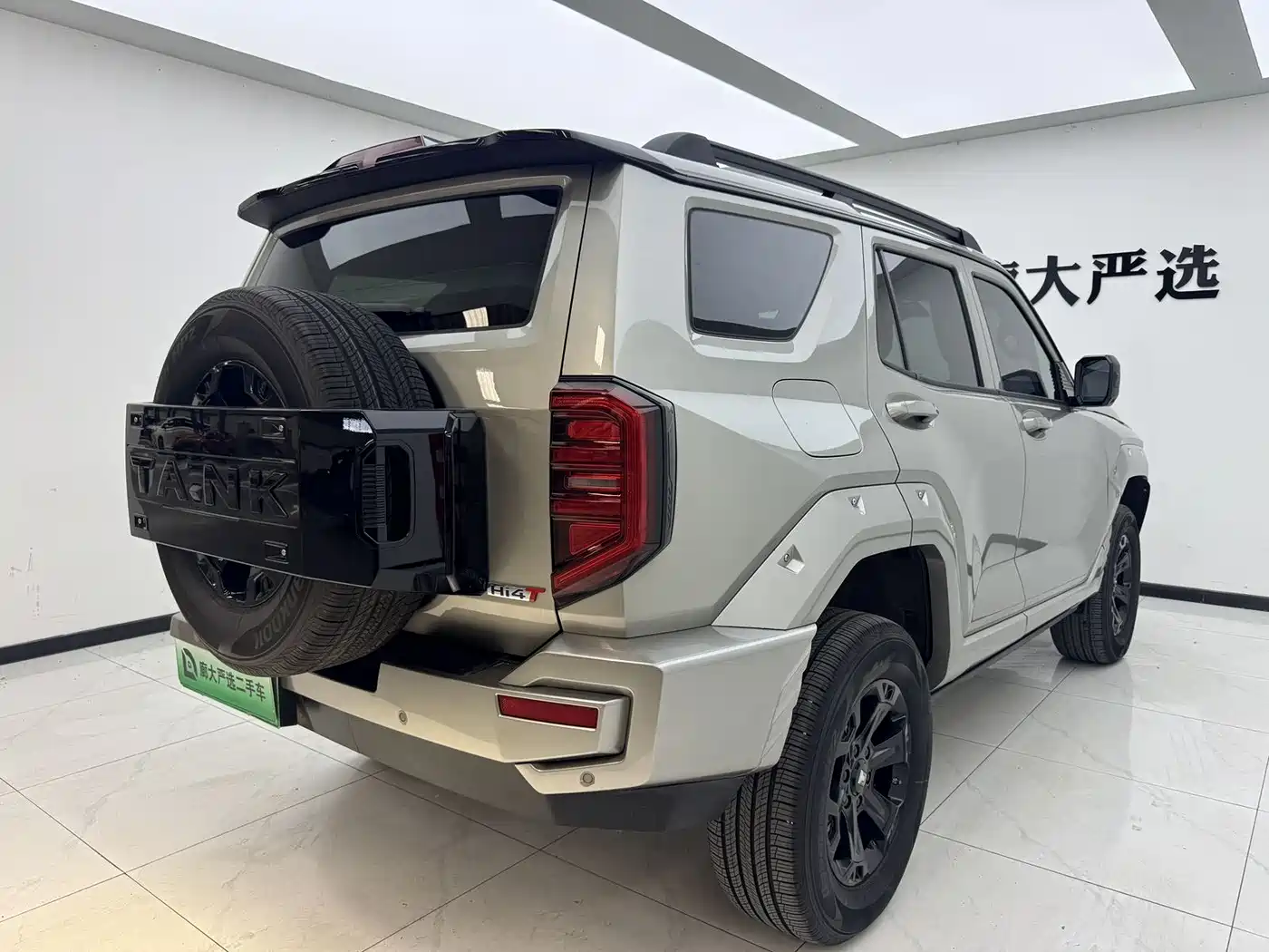 Tank 400 New Energy 2023 Hi4-T Super Edition фото 6
