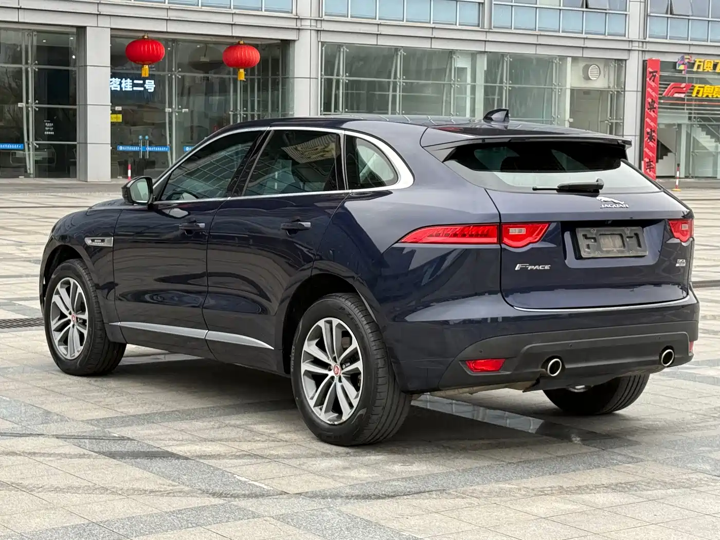 Jaguar F-PACE 2017 2016 3.0 SC 4WD R-Sport