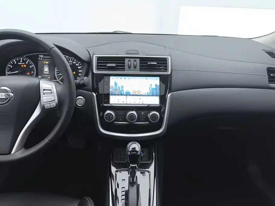 Nissan Tiida, миниатюра 13