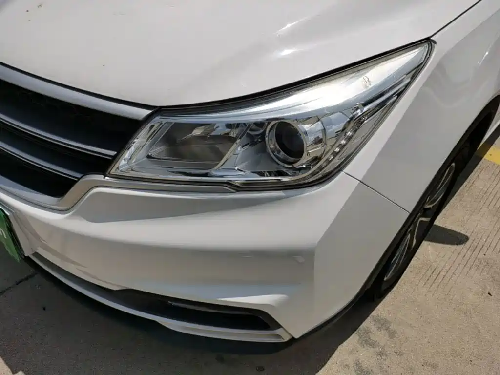 Baojun 730 2019 2019 1.5T CVT Fashion 7-Seater China V