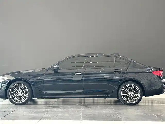 BMW 5 Series 2018 Facelift 530Li Exclusive M Sport Package — фото 5