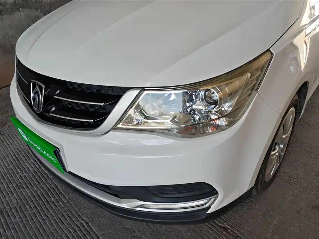 Baojun 730 2019 2016 1.5L Manual Premium 7-Seater (China V)