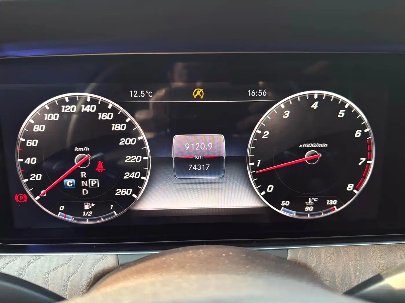 Mercedes-Benz E-Class 2018 E 300 L Luxury фото 11