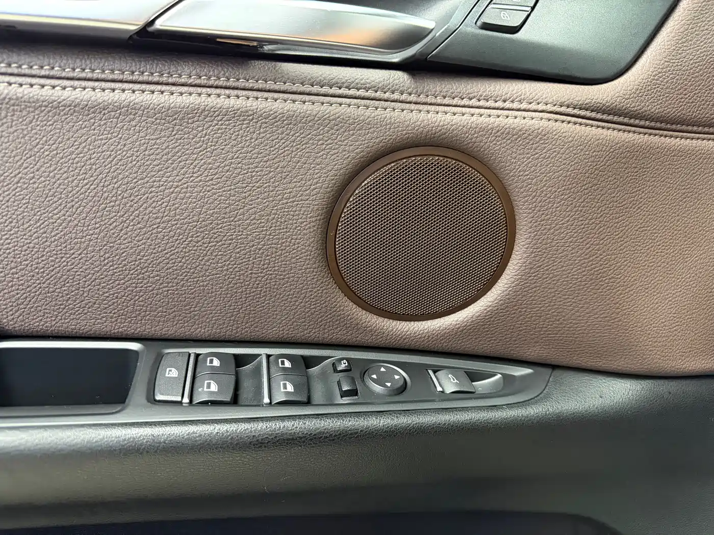 BMW X5 (Import) 2014 xDrive35i Leading фото 19