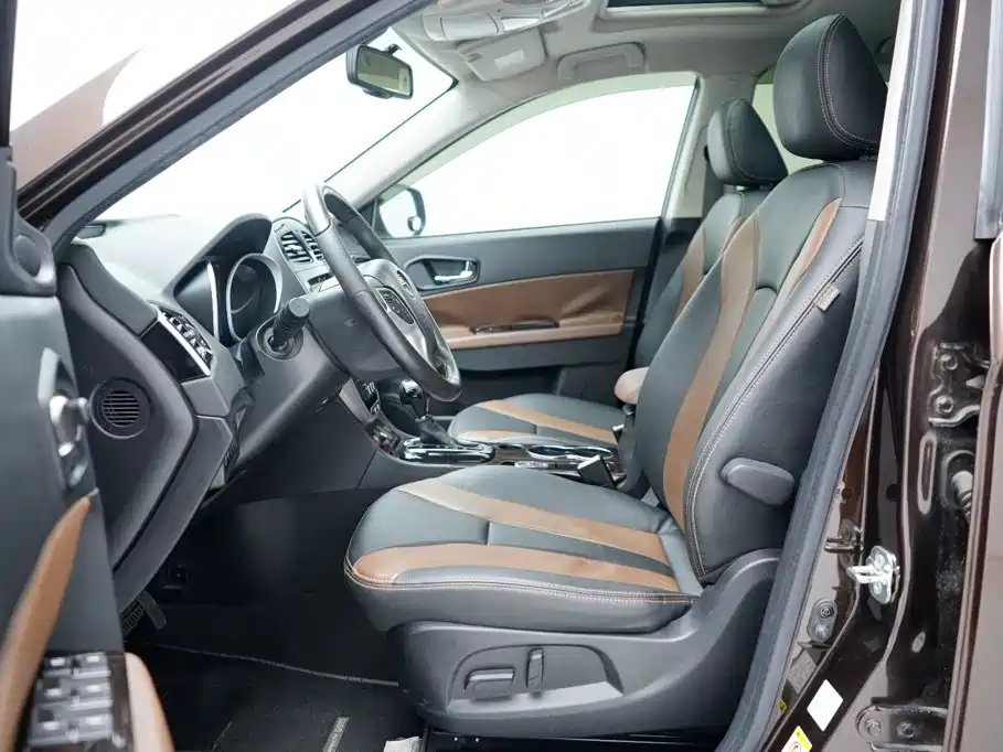 GAC Trumpchi Trumpchi GS5 Super 2016 2016 1.8T Auto 2WD Luxury Smart Edition