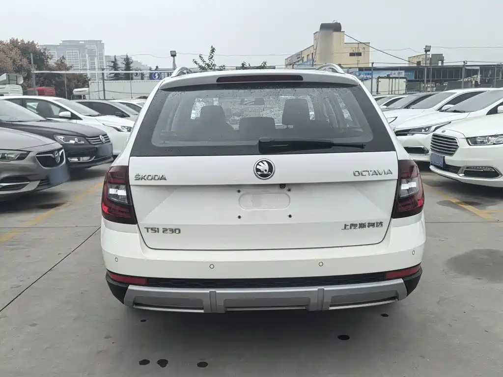 Photo 6 - Škoda Octavia