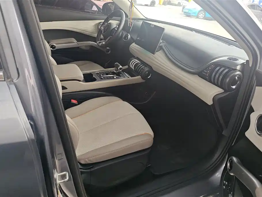 BYD Yuan PLUS 2024 Glory Edition 430KM Leading фото 8