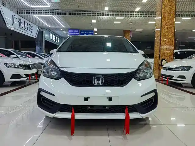 Honda Fit 2022 1.5L CVT Trend Sunroof Edition