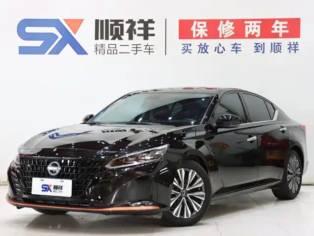 Nissan Teana 2024 2.0L SV Black Gold Edition — фото 1