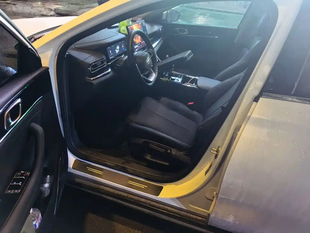 Geely Emgrand 2026 2026 Base Model
