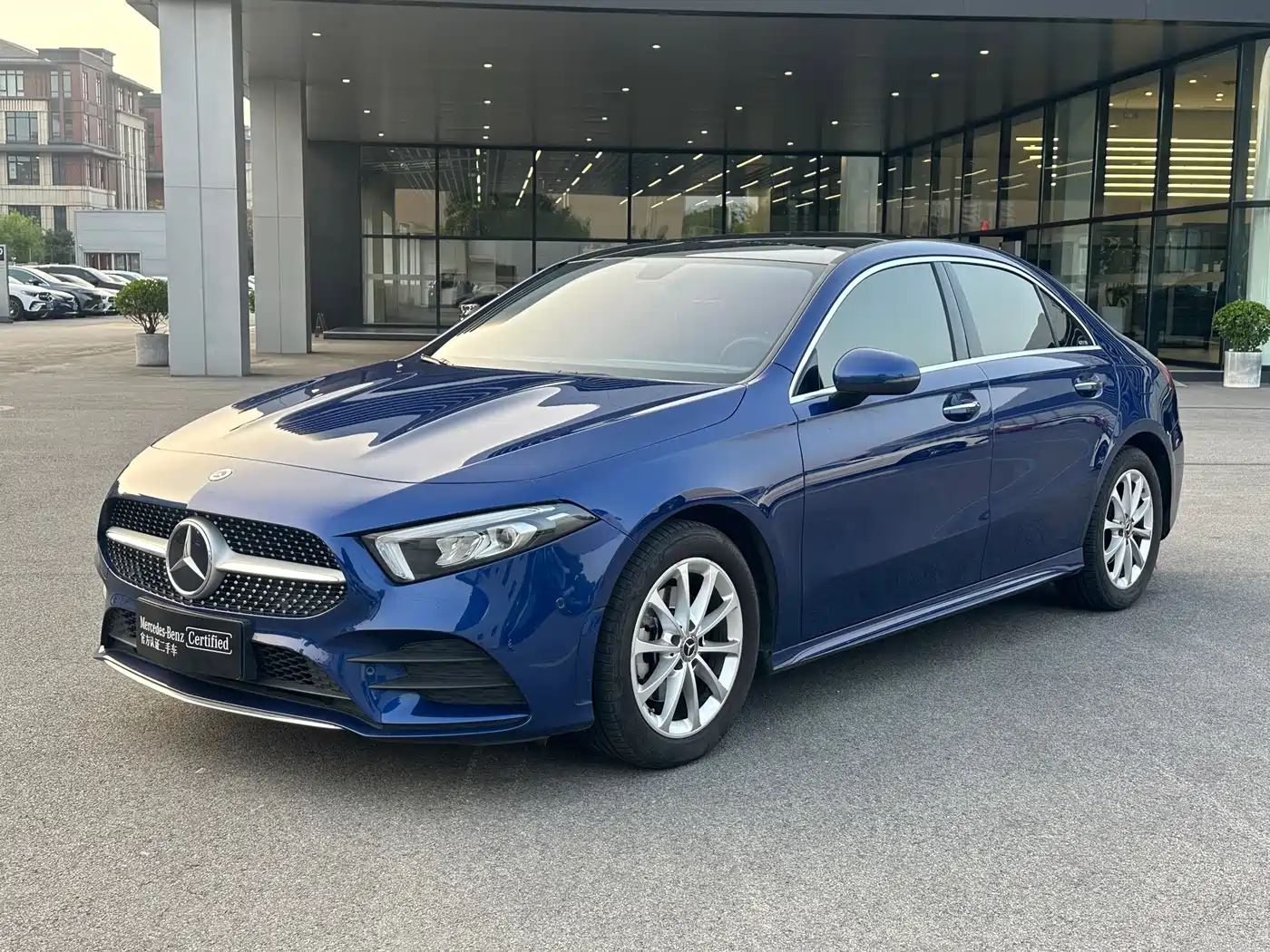 Mercedes-Benz A-Class 2021 A 200 L Sport Sedan Fashion Edition