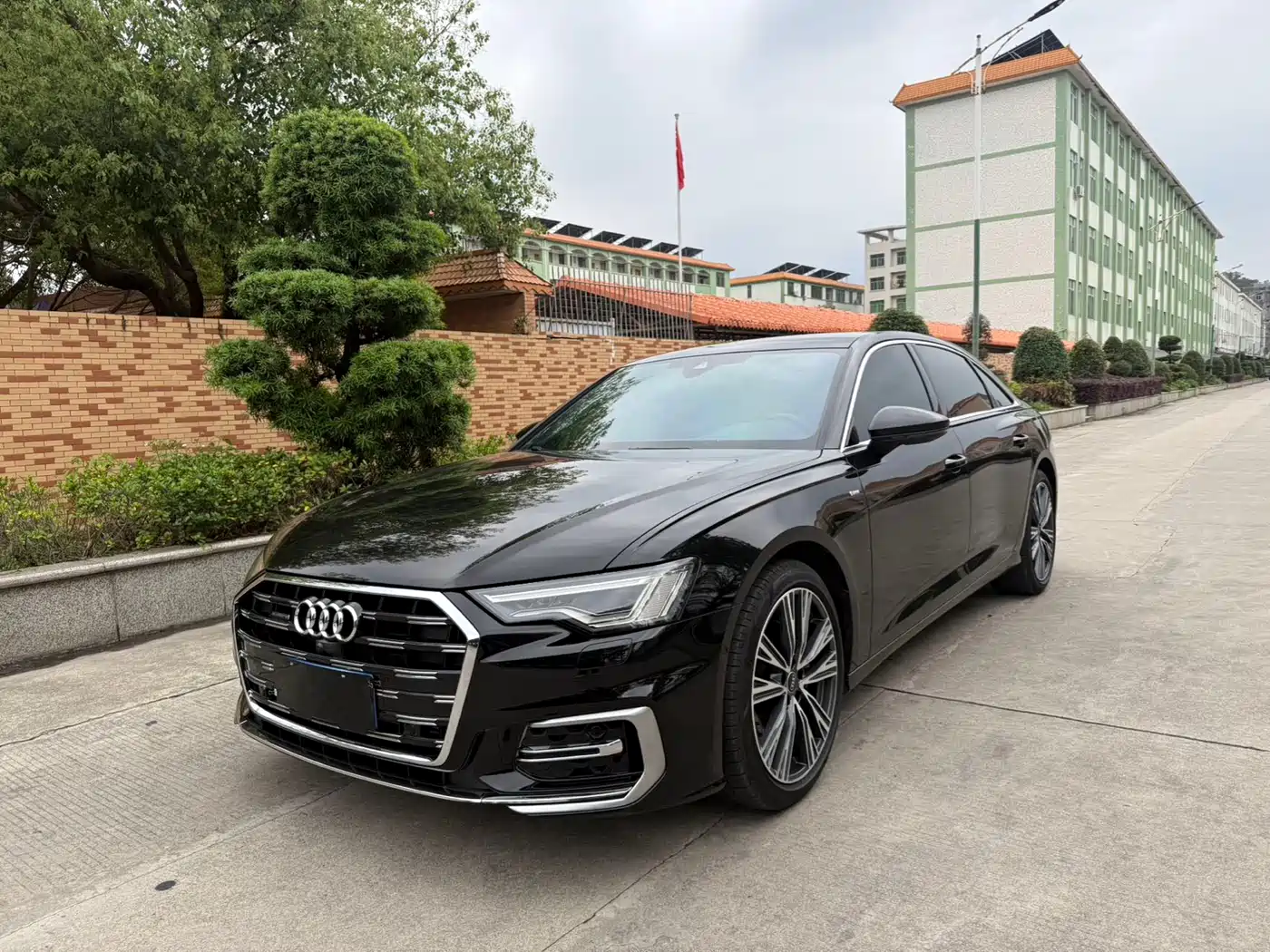 Audi A6L 2025 45 TFSI quattro Premium Sport
