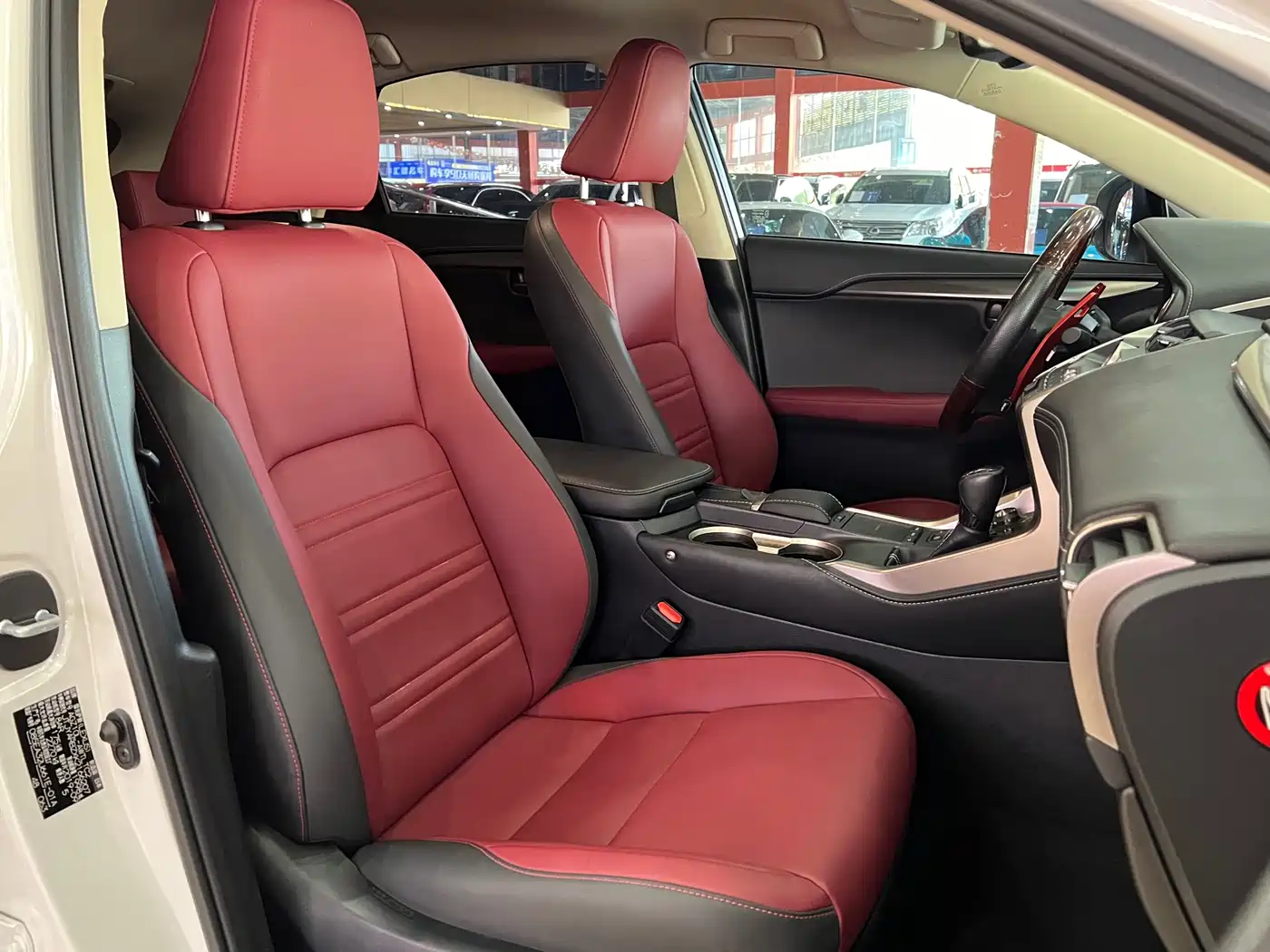 Lexus NX 2018 Model 300 FWD Fengxing Edition фото 14