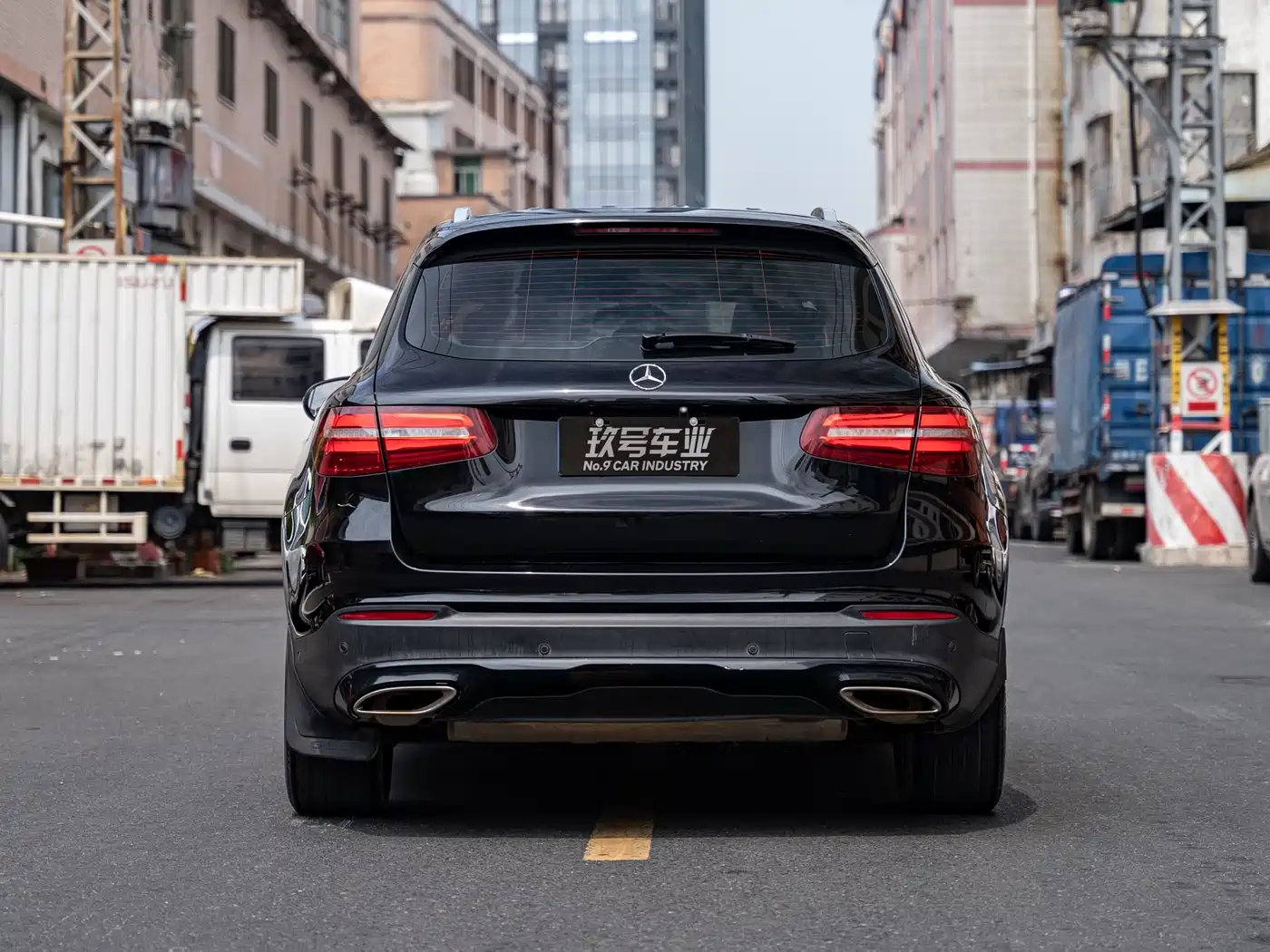 Mercedes-Benz GLC 2016 GLC 260 4MATIC Dynamic фото 4