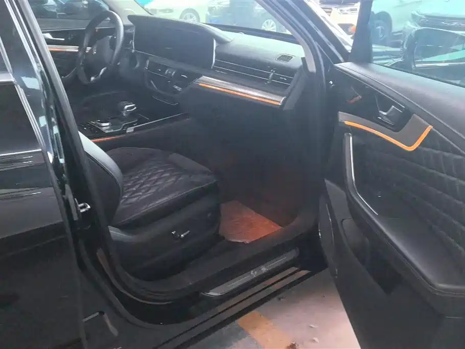 Hongqi HS5 2022 2.0T Smart Connect Flagship AWD Edition фото 8