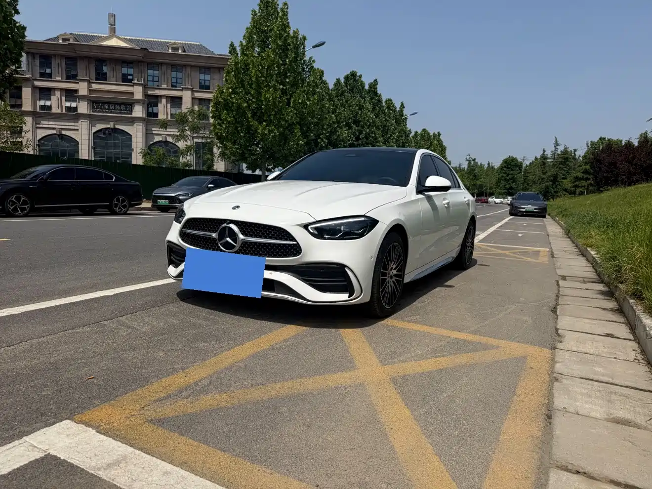 MERCEDES-BENZ CLASS C 2025