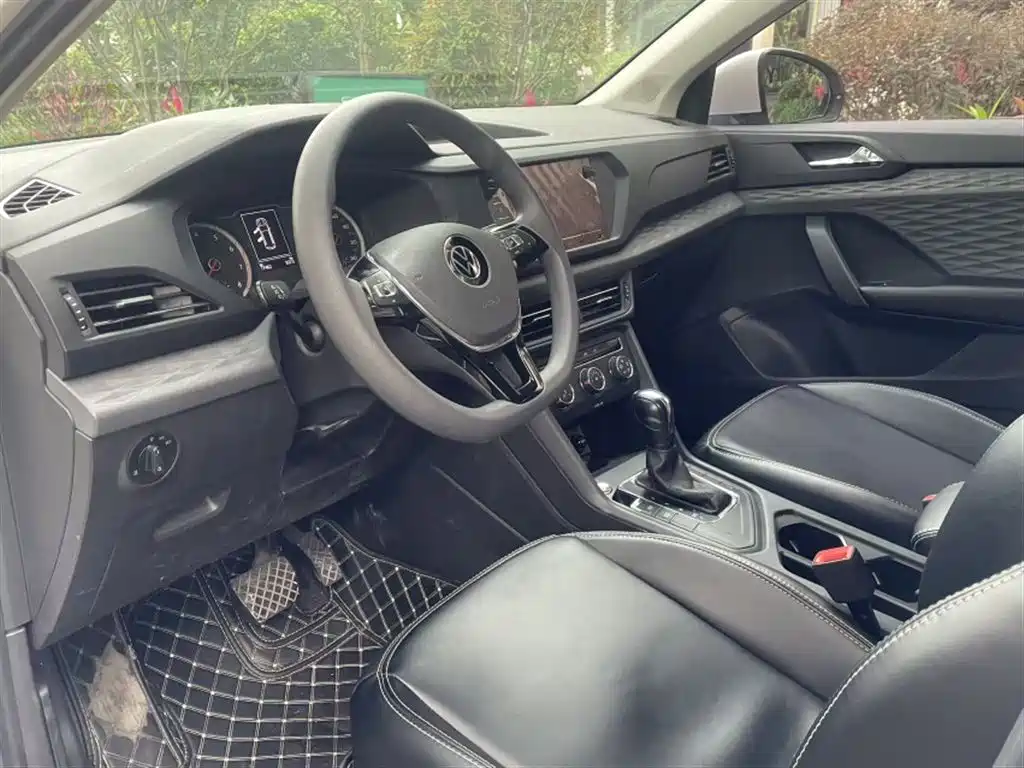 Volkswagen Tharu 2021 Model 280TSI 2WD Trend Edition фото 17