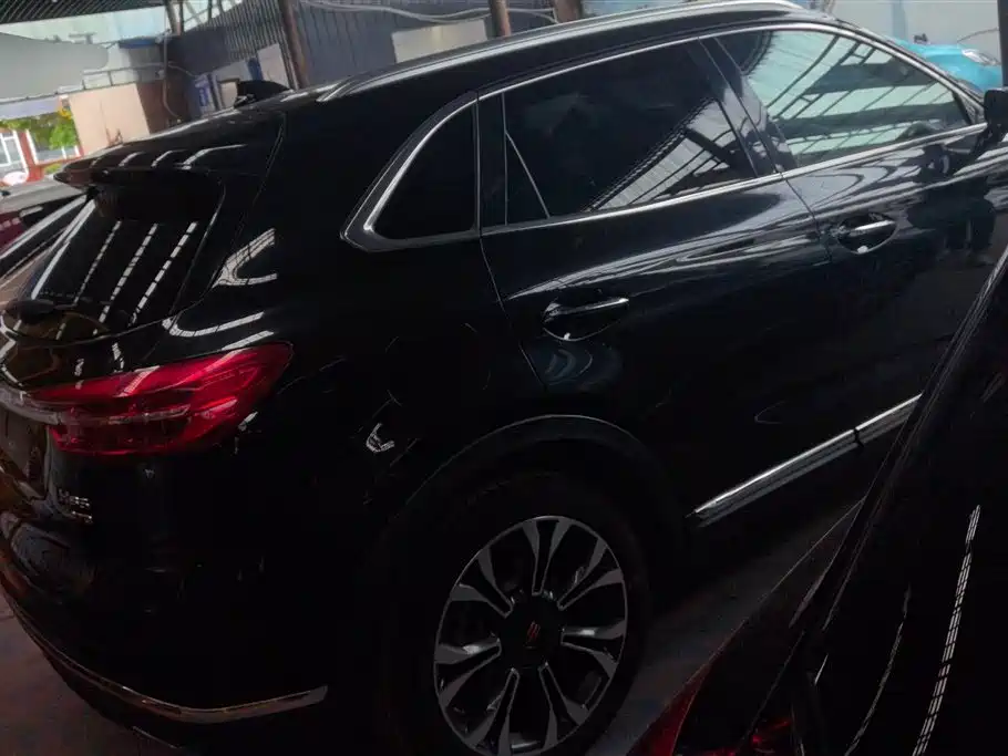 Hongqi HS5 2022 2.0T Smart Connect Flagship AWD Edition фото 3
