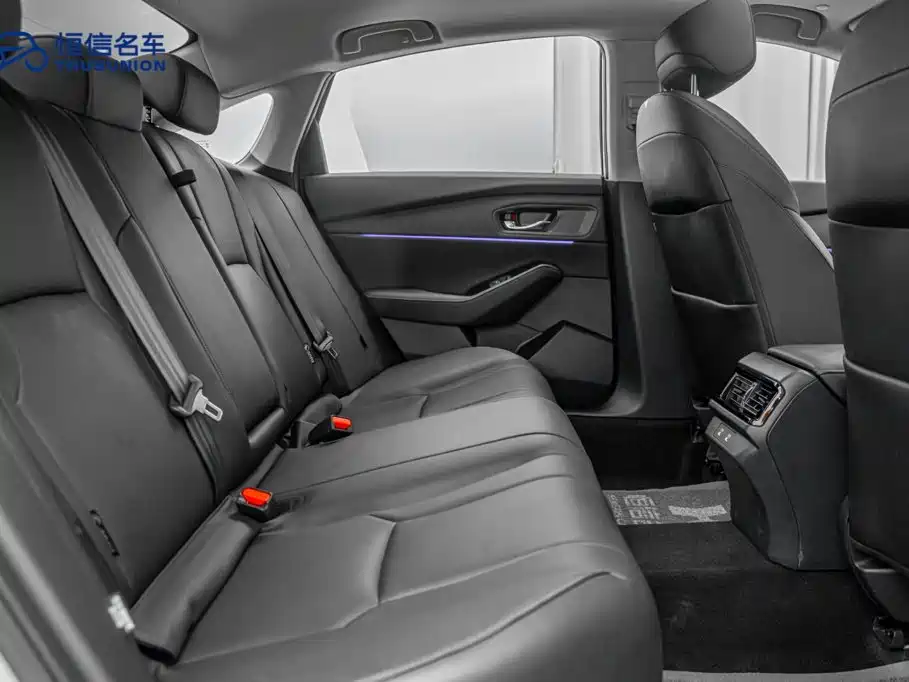 صورة 16 - Honda Accord