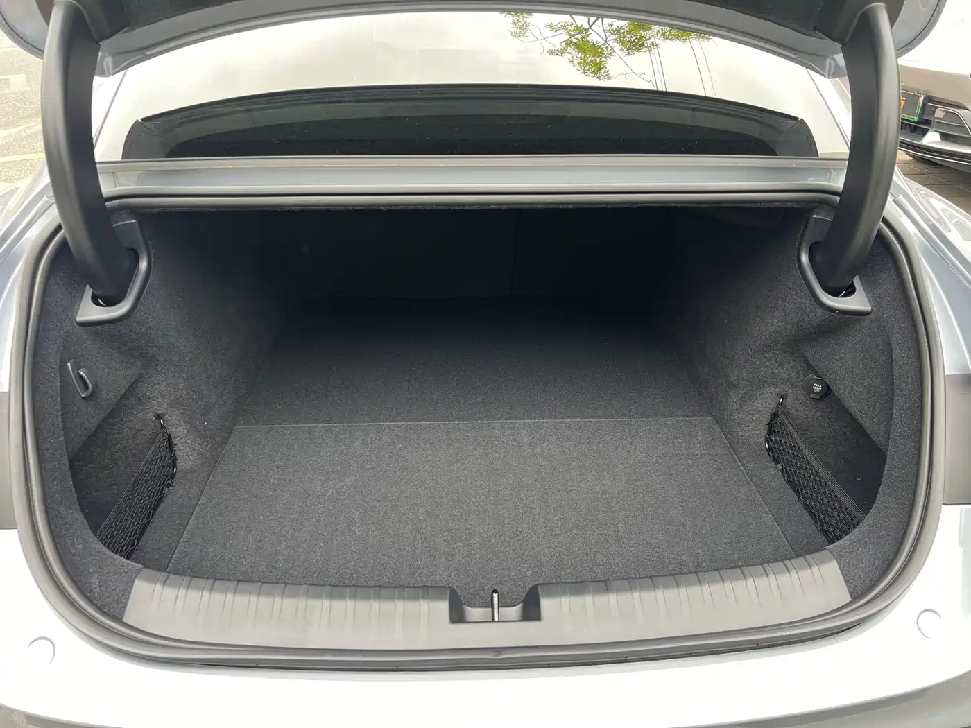 XIAOMI CAR XIAOMI SU7 ULTRA