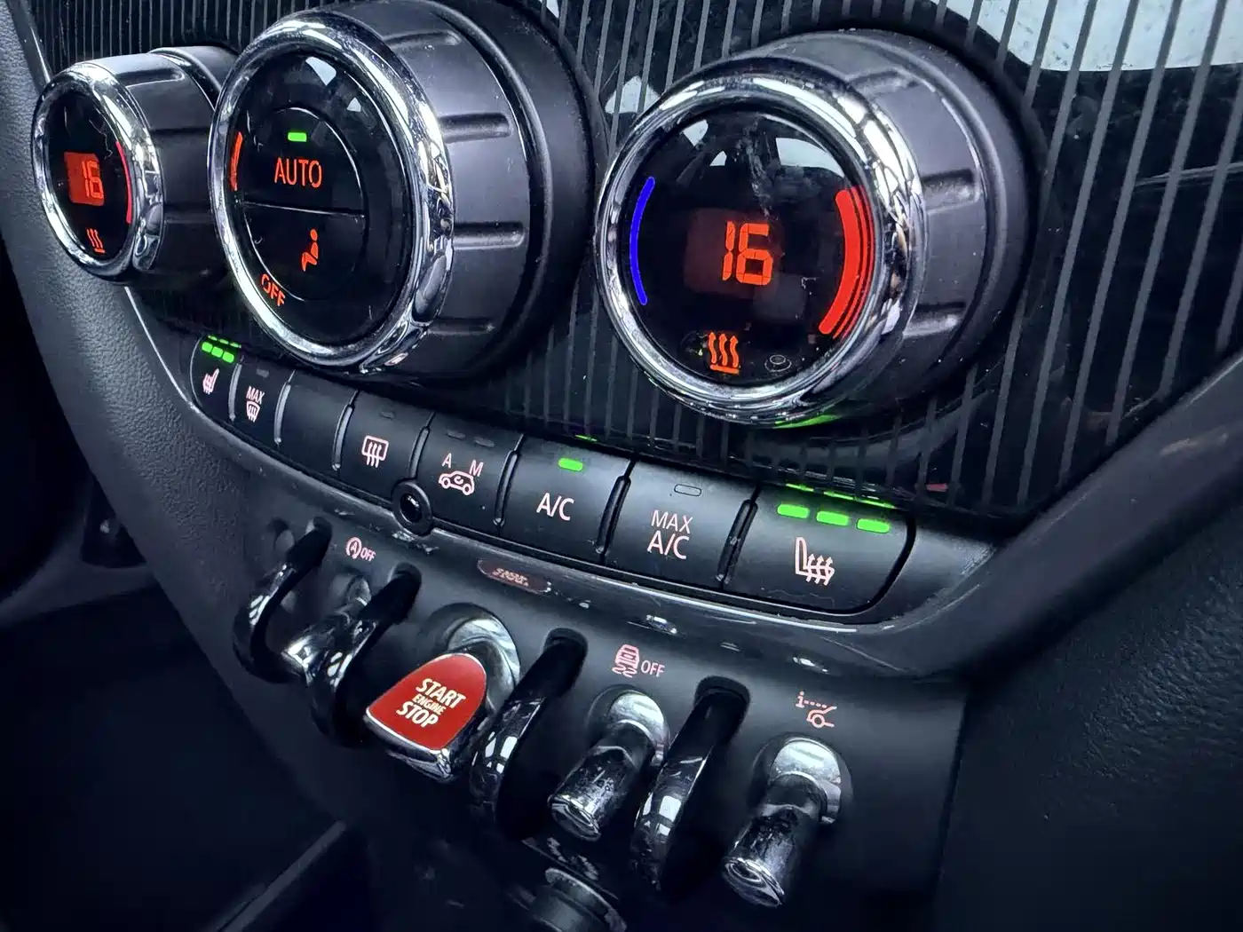 Фото 9 - MINI COUNTRYMAN