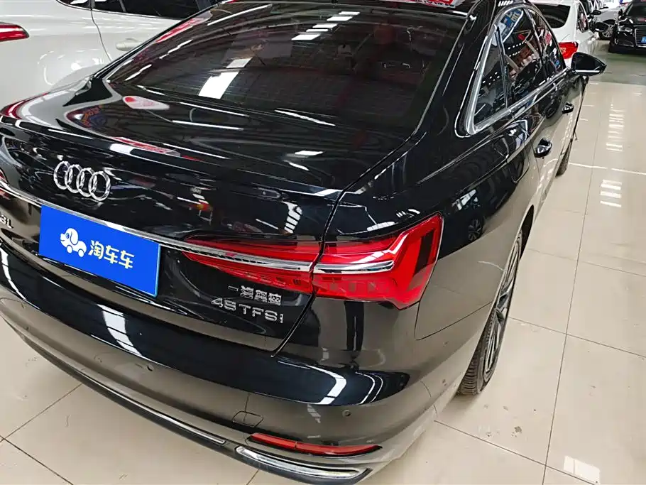 Audi A6L 2019 45 TFSI Premium Dynamic фото 3