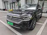 Фото 1 - Volkswagen Touareg