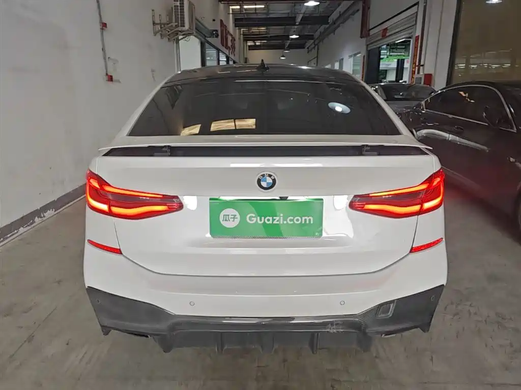BMW 6 Series GT 2018 630i M Sport Package фото 6