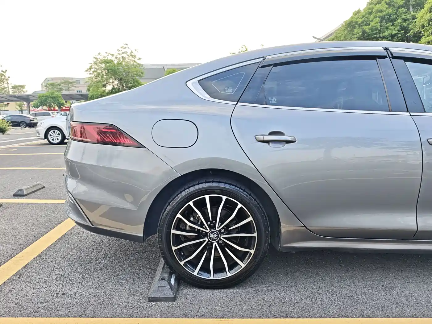 Photo 23 - BYD Qin PLUS