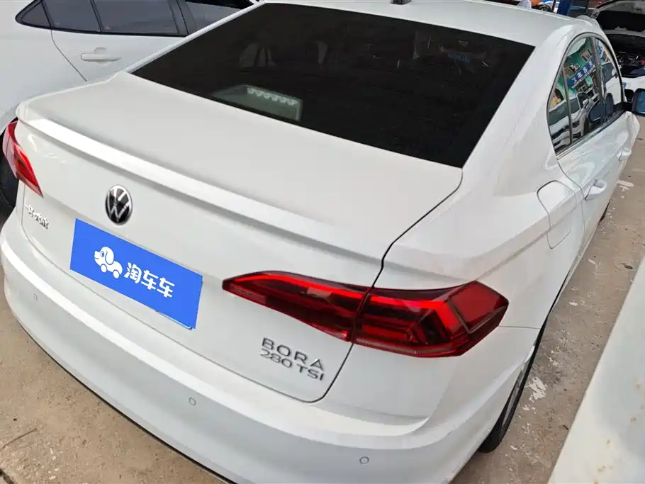 Volkswagen Bora 2021 280TSI DSG Elite Smart Edition фото 3