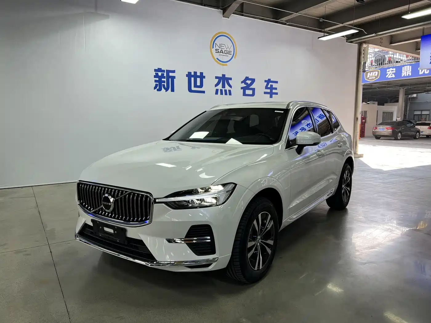  Volvo Volvo XC60 2025 B5 AWD Smart Luxury Edition