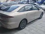 صورة 6 - Roewe i6