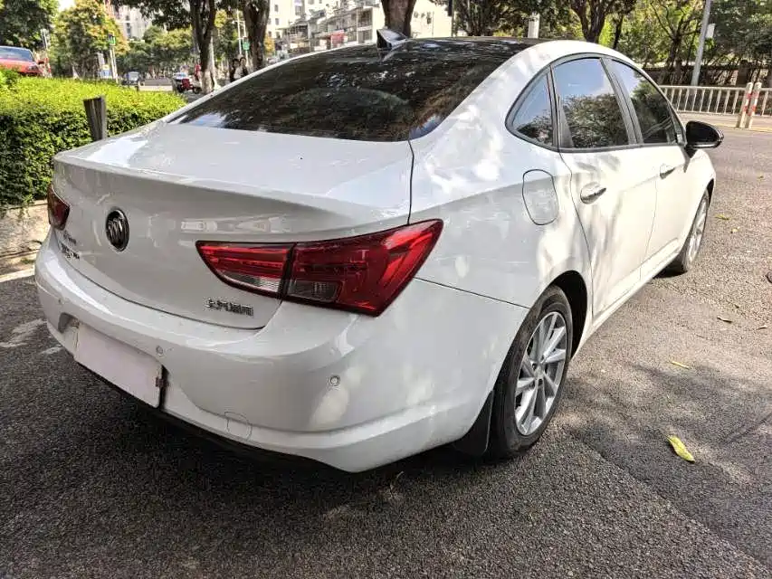 Buick Verano 2019 Sedan 15S Auto Leading фото 4