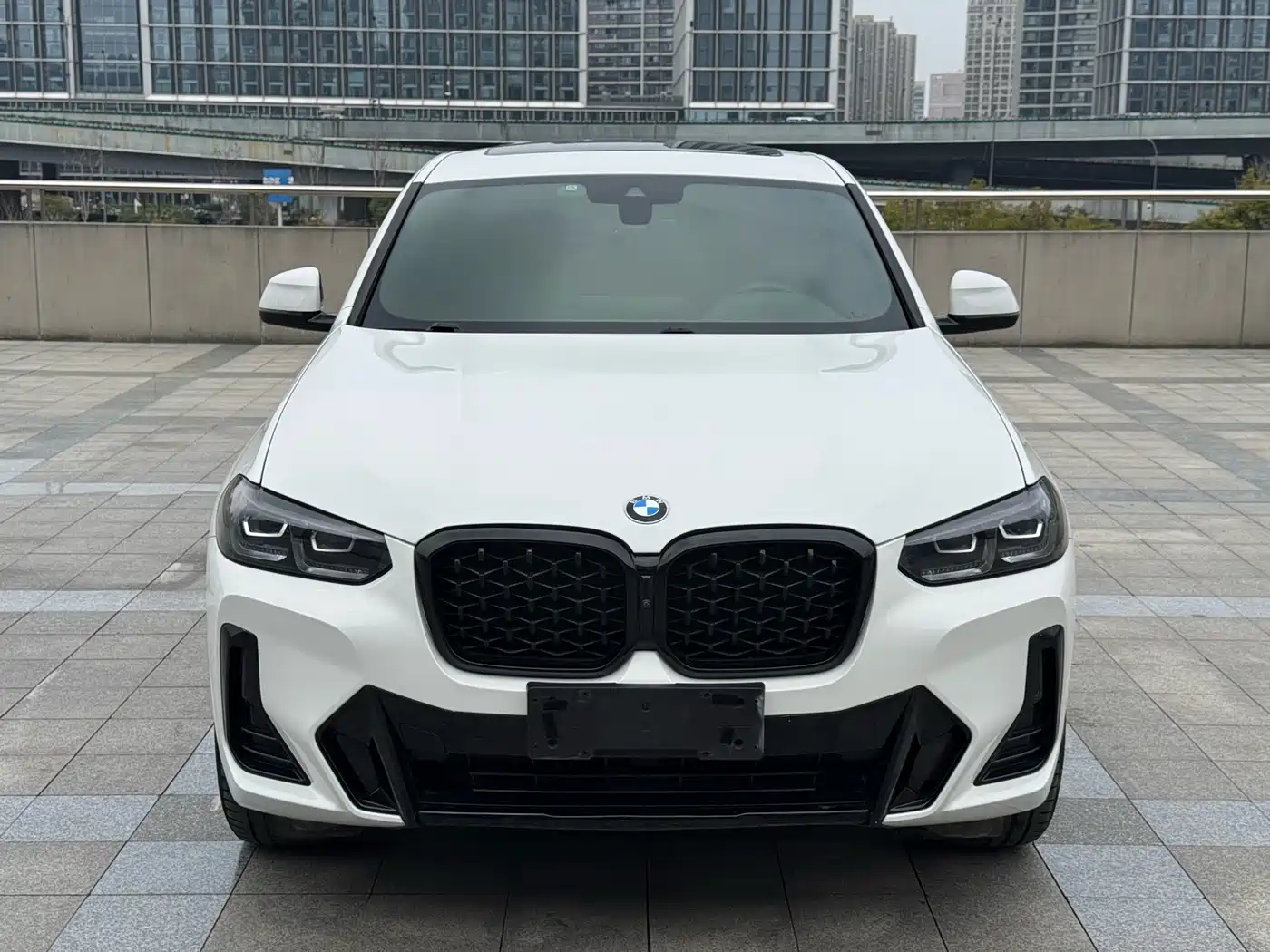 BMW X4 2022 xDrive 30i M Sport Package фото 2