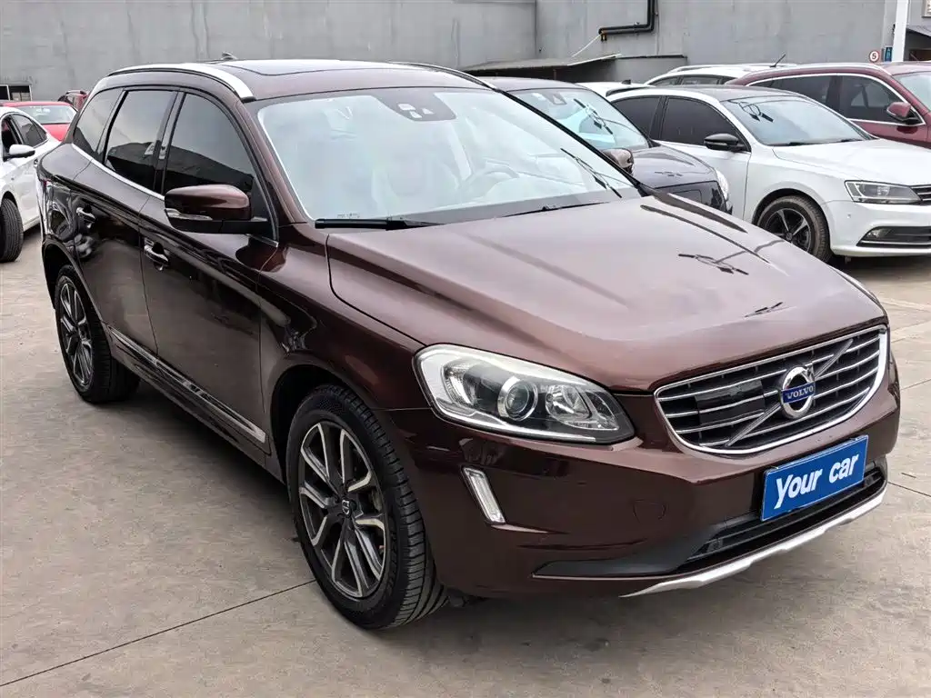 Photo 3 - Volvo XC60