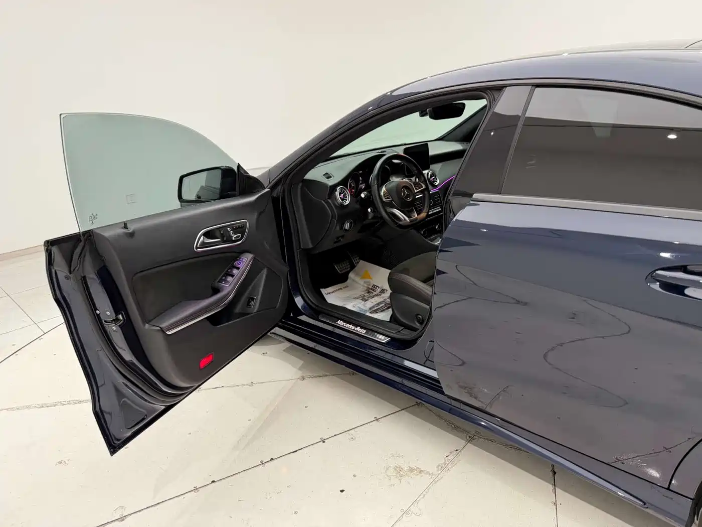 Mercedes-Benz CLA (Import) 2018 CLA 220 4MATIC фото 9
