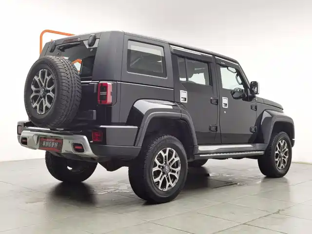 BAIC ORV Beijing Offroad BJ40 2018 PLUS 2.0T Auto 4WD Urban Hunter Edition — фото 2