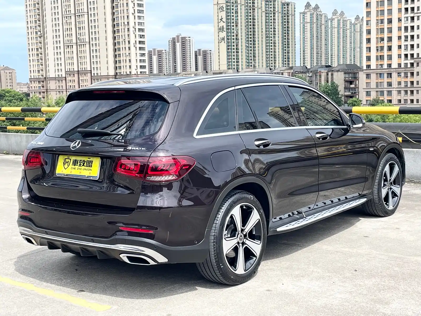 Фото 4 - Mercedes-Benz GLC