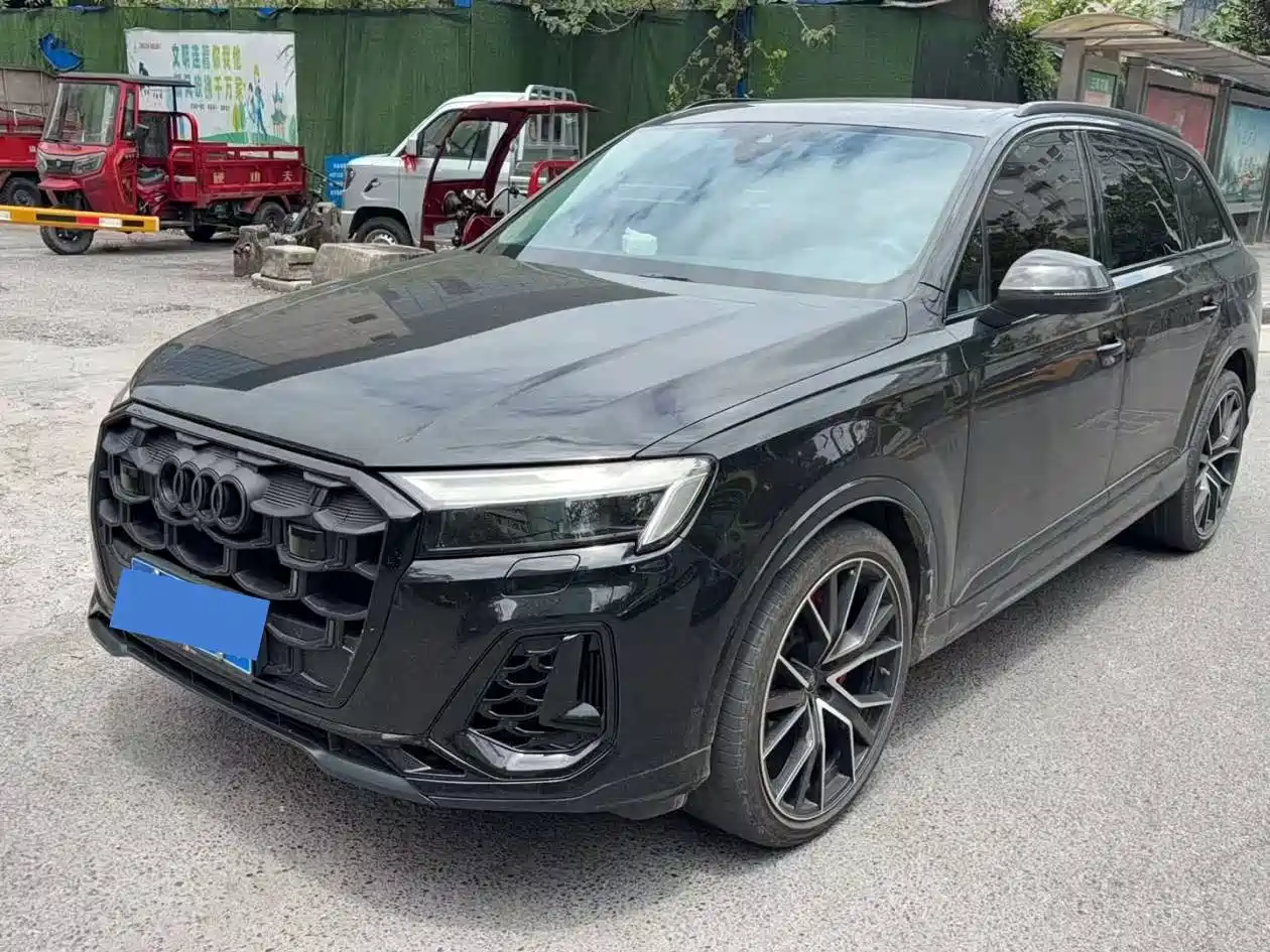 Audi Q7 2025 2025 55 TFSI quattro S line Black Warrior