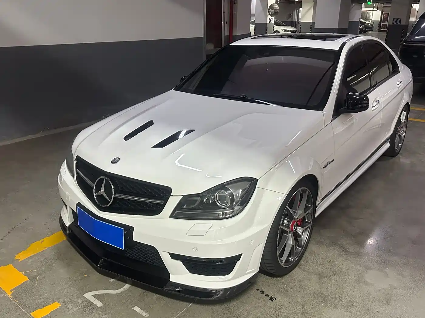 Mercedes-Benz C-Class AMG 2014 AMG C 63 Edition 507 фото 3