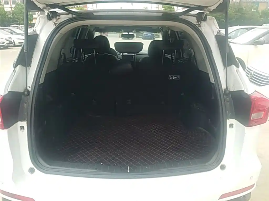 Haval M6 2017 1.5T Automatic 2WD Elite фото 19