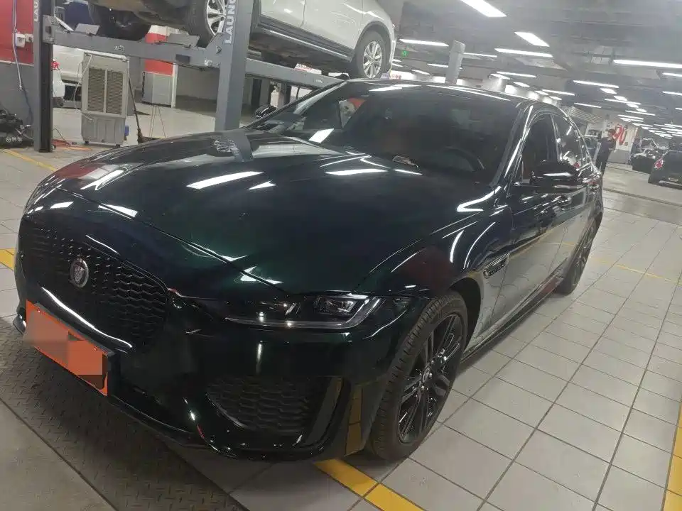 Jaguar XEL 2025 2025 2.0T 250PS R-DYNAMIC 90th Anniversary Edition