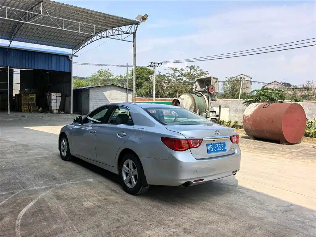 Toyota Reiz 2010 2.5S Elegance Elite Edition фото 5