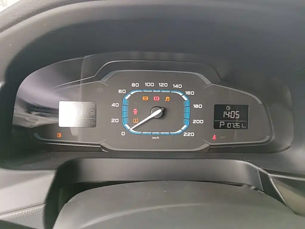 Roewe 360 2017 2017 1.5L Auto Luxury Edition