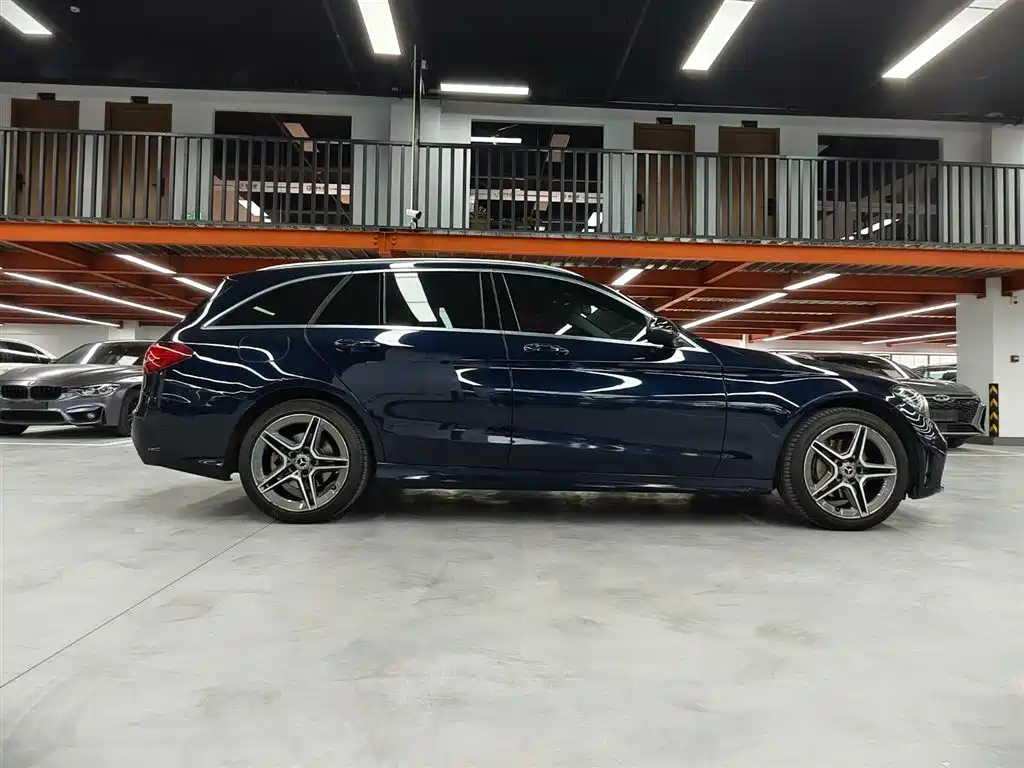 Mercedes-Benz C-Class (Import) 2020 Model C 260 Estate фото 13