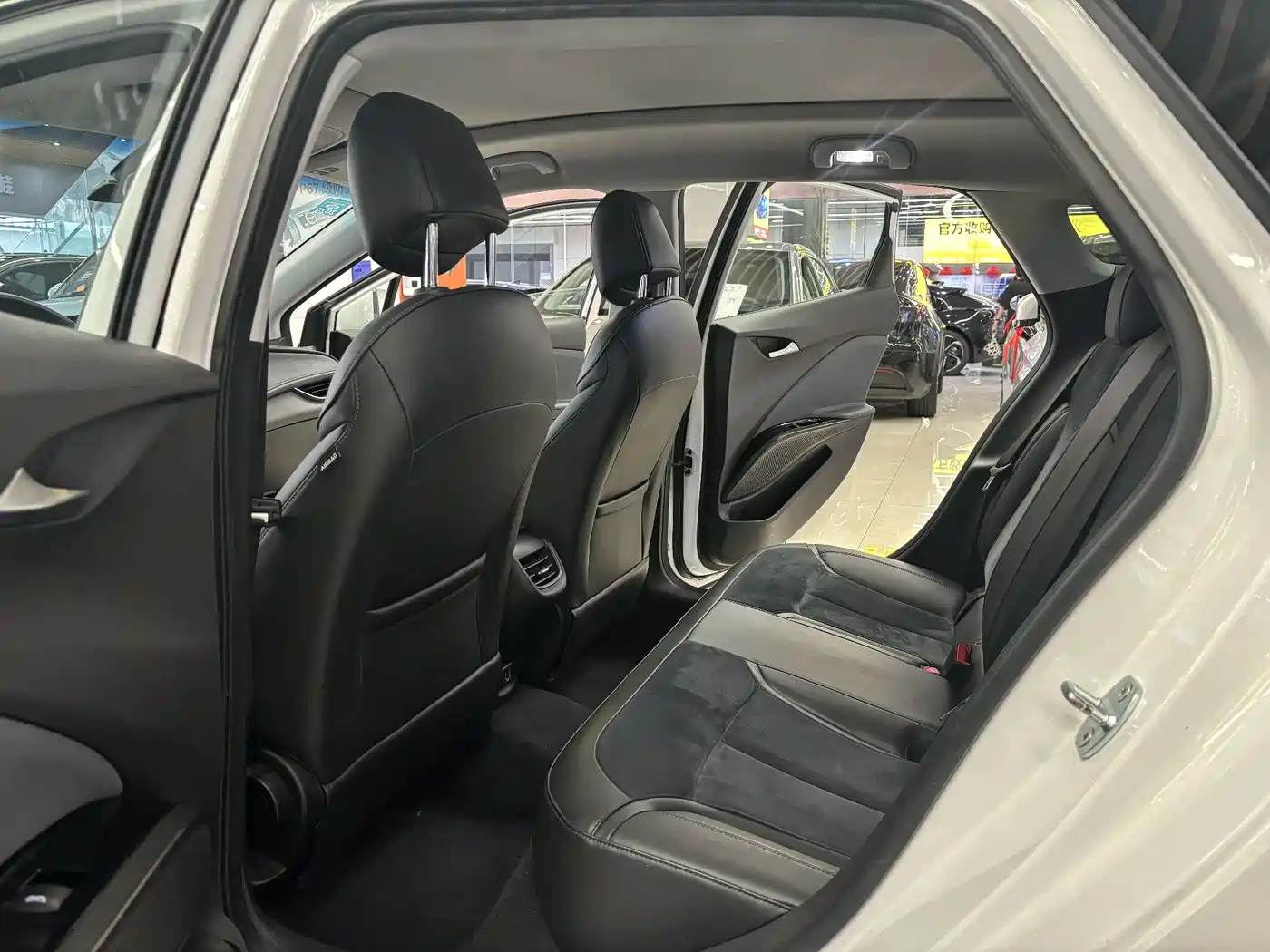 Buick Velite 6 2020 Plug-in Hybrid Connected Smart Edition фото 8