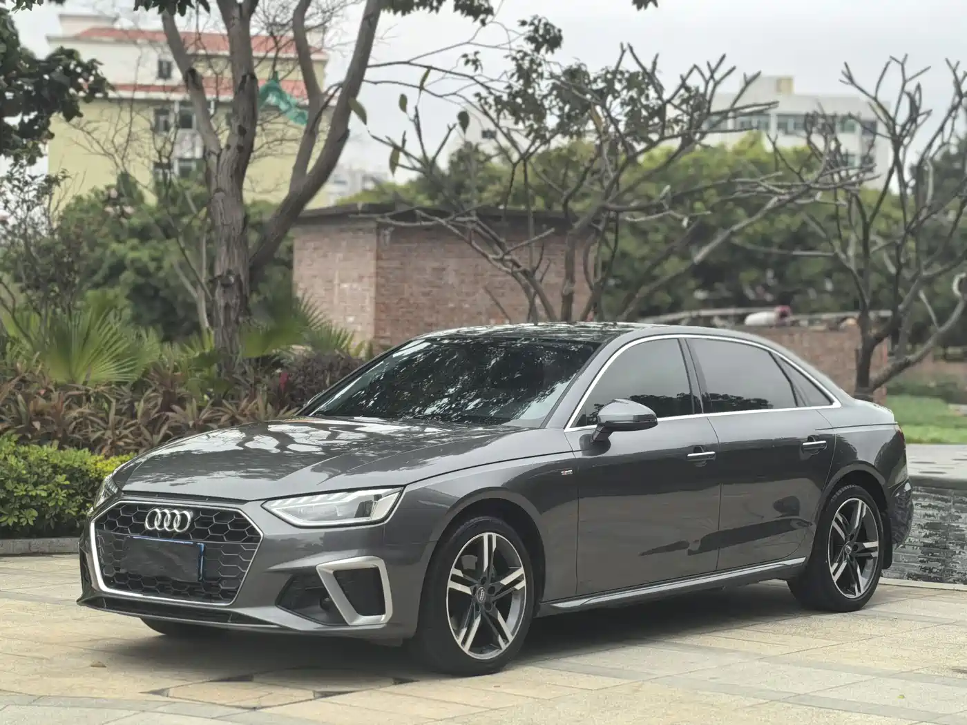 Audi A4L 2020 40 TFSI Luxury Dynamic