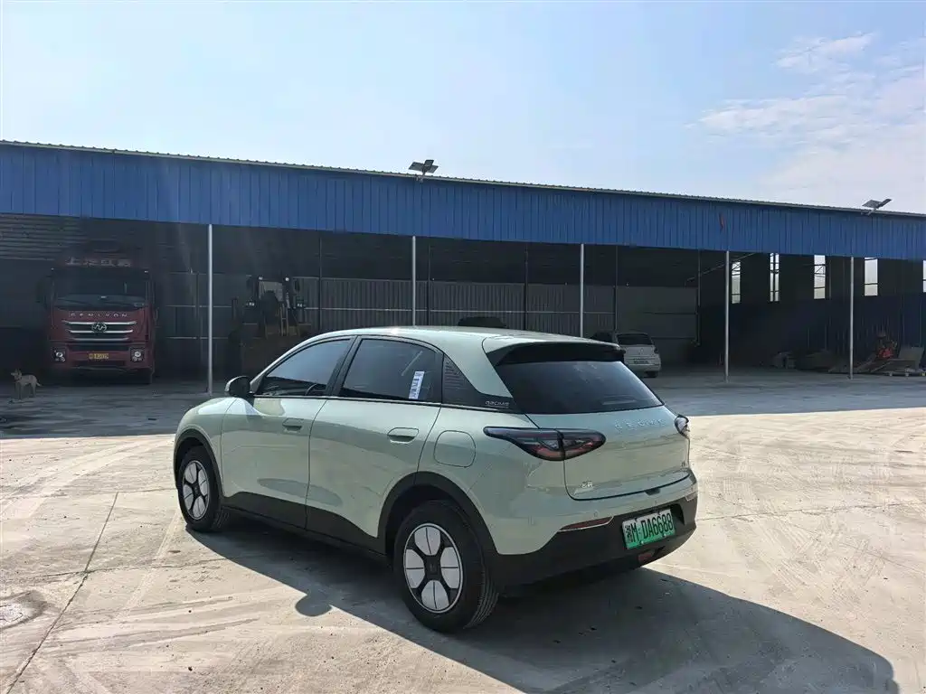Geely Galaxy Starry Wish 2025 310km Youth Edition фото 5