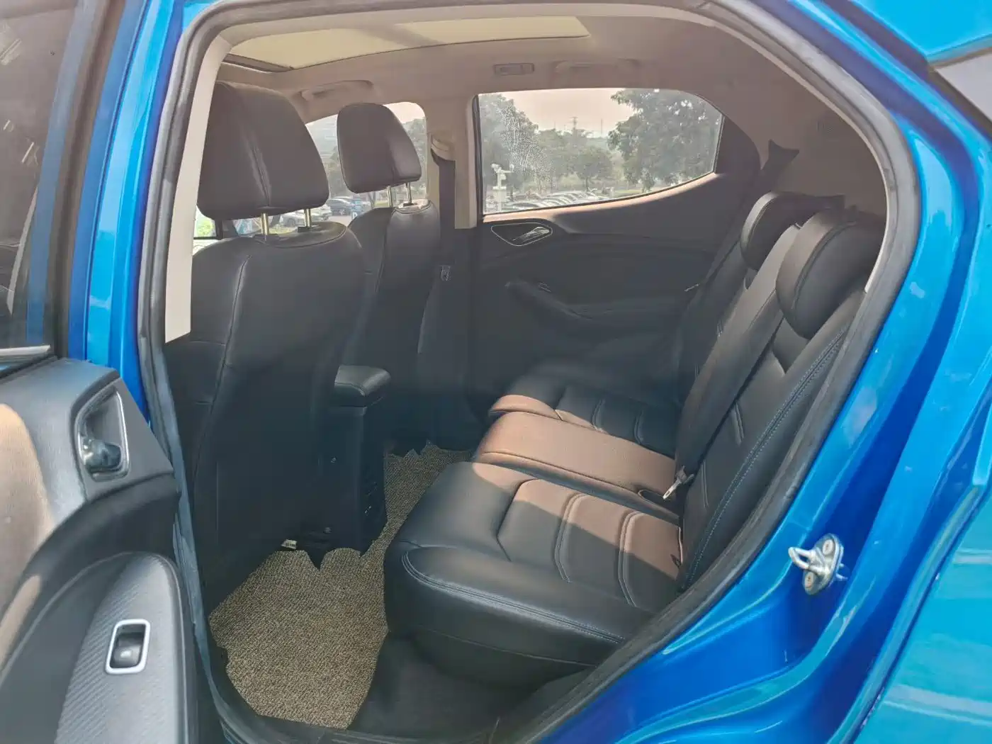 BYD Yuan New Energy 2018 2018 EV360 Smart Connected Cool Type