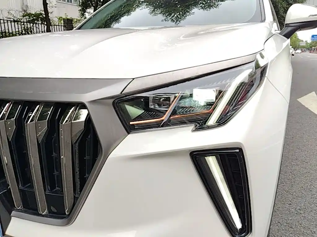 GAC Trumpchi Trumpchi GS4 PLUS 2022 2022 270T Automatic Starry Sky Edition